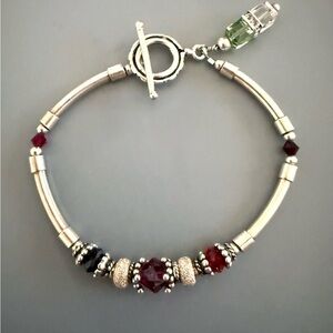 Estate Crystal Sterling Silver Toggle Bracelet
7.75 Inches Long